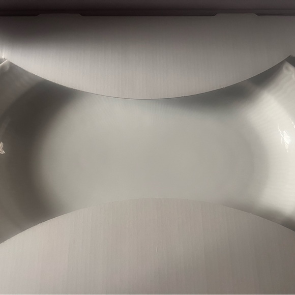 Royal Copenhagen White Fluted Half Lace Dish, Oval 36.5 CM - Picture 6 of 6